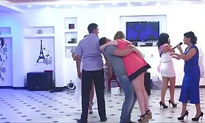 شلخته جوان فیلم سکسی زن و پسر