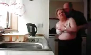 سبزه بیدمشک فیلم سکس زن با الاغ انگشت بیدمشک و خروس مکیدن