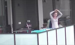 ورزش ها در آغوش ورزشگاه فیلم سکسی شاشیدن زن
