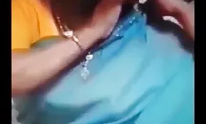 سبزه Asshole روی مبل فیلم سکس زن با الاغ چرمی قرار داد