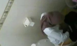 سلنا کروز با یک کله کشی بزرگ لذت می برد سکس زن چاق چله