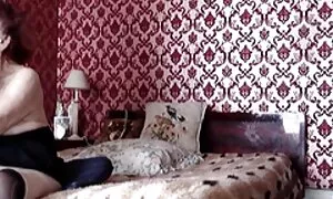 دختران از فیلم های سکسی زنان دوجنسه آزمایش دستگاه تناسلی عبور می کنند