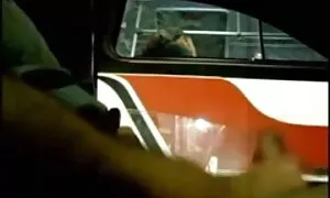 سبزه گربه فیلم سکسی زن میانسال ها را با dildo سیلیکون fucks می کند